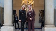 Karina Milei y Brigitte Macron estrechan lazos en el Palacio del Elíseo