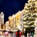 El pueblo de Navidad más hermoso del mundo: está lleno de guirnaldas y luces, y es increíble
