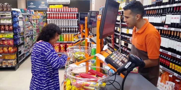 Empleados de Comercio: ya rige el nuevo aumento, ¿cuánto cobro en noviembre?