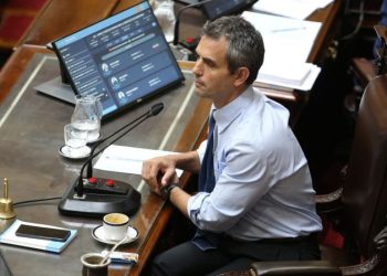 En medio de acusaciones de lobby, Diputados dio media sanción al proyecto que limita al juego online