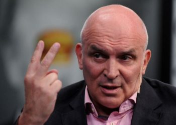 Espert quiere que Cristina sea candidata para “meterle el último clave al ataúd del kirchnerismo” con ella adentro