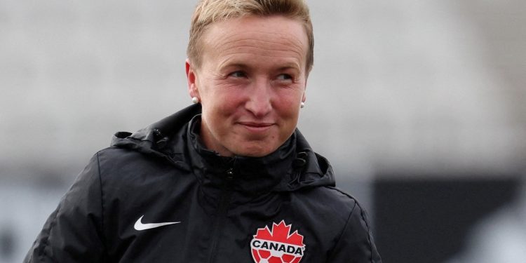 Espiaron con un dron y las echaron de la selección