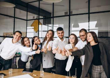 Funcionó en Islandia: qué países están probando con la semana laboral de 4 días en lugar de 5