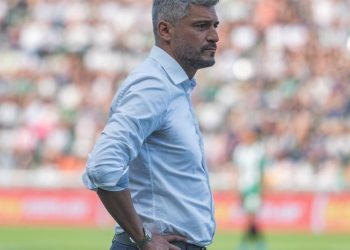 Gustavo Munúa dejó de ser el entrenador de Banfield: quién será el nuevo DT