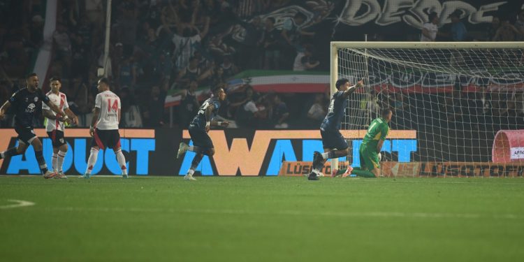Independiente Rivadavia vs. River hoy EN VIVO por la Liga Profesional: Villa puso el 1-0 de entrada