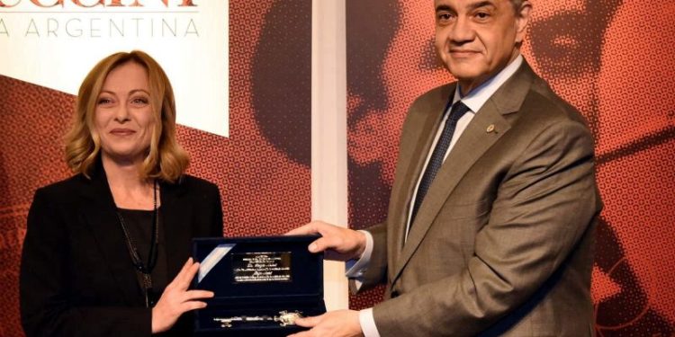 Jorge Macri entregó la Llave de la Ciudad a Giorgia Meloni