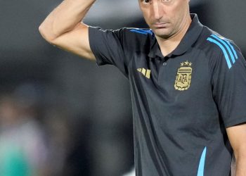 La banca de Scaloni a los jóvenes de la Selección: “Yo no estoy acá para criticar”