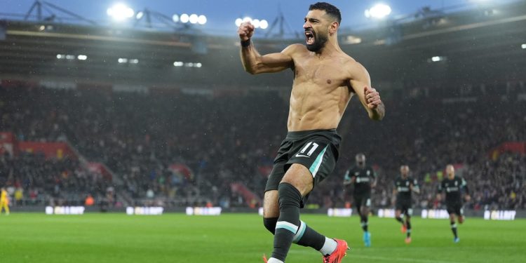 La queja de Salah con el Liverpool: “Estoy más afuera que dentro”