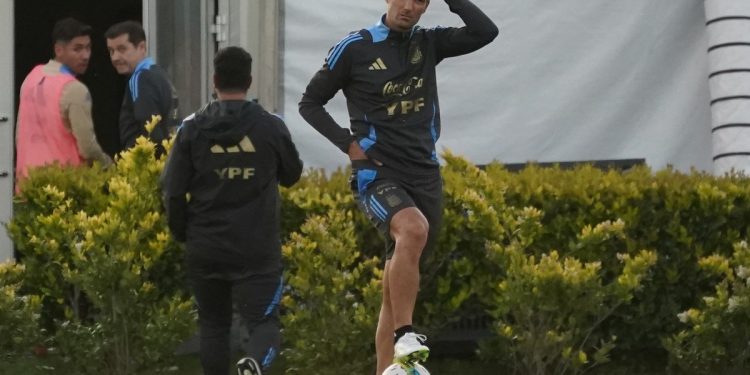 La respuesta de Lionel Scaloni sobre el torneo de 30 equipos en 2025