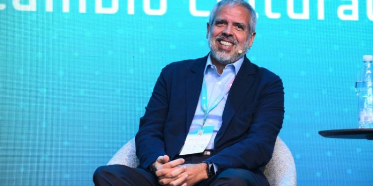 Luis Perez Companc: “Se ve que hay un camino y esto convencido de que es el correcto”