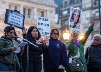 Marcha contra el ajuste de Milei a las políticas de género: los programas en riesgo
