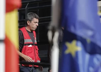 Mazón anuncia la creación de cinco grupos de respuesta inmediata y pide la incorporación de ministros del Gobierno