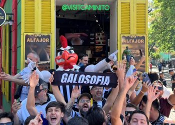 Olé en la invasión brasileña en La Boca: La Bombonera, la final y la guerra de hinchadas