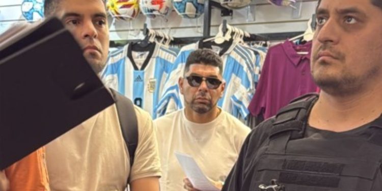 Ortigoza recuperó ropa deportiva que habría vendido su esposa