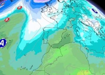 Paga extra de Navidad: cuándo se cobra en 2024 y fecha de ingreso de Caixabank, BBVA, Santander…