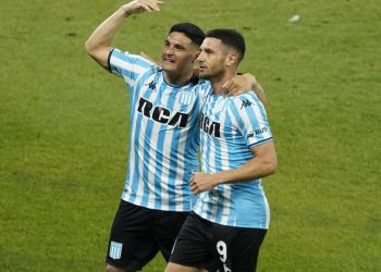 Partidos de hoy, domingo 17 de noviembre: horario y cómo ver fútbol en vivo