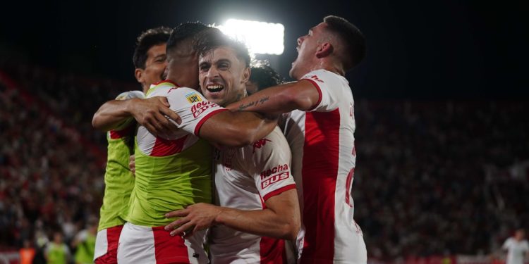 Partidos de hoy, lunes 18 de noviembre: horario y cómo ver fútbol en vivo