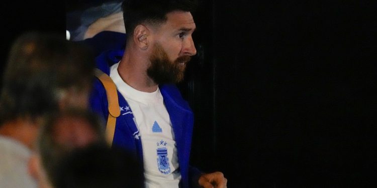 Por Messi hinchan todos
