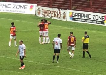 Primera C: Deportivo Español goleó y dos partidos suspendidos