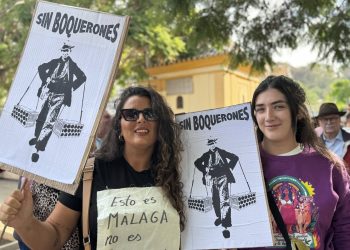 “¿Qué pasa? ¡Que no tenemos casa!”: Málaga, un clamor contra el precio de la vivienda