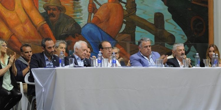 Racing: balance aprobado y cantitos en la Asamblea