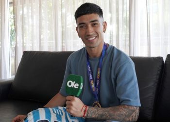 Solari con Olé: la cábala del saco en la final y “ahora vamos por todo”