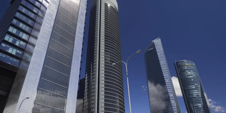 Así será Madrid en 2050: viajar en aerotaxis, micropisos y 10 millones de habitantes