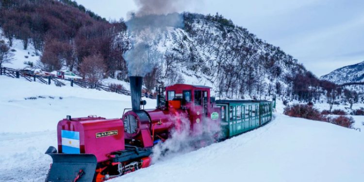 Tren del Fin del Mundo: cuánto cuesta viajar en el histórico tranvía de Ushuaia