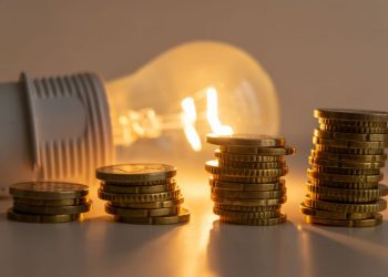 Un municipio “perdió $180 millones” al no poder cobrar el alumbrado en la boleta de luz