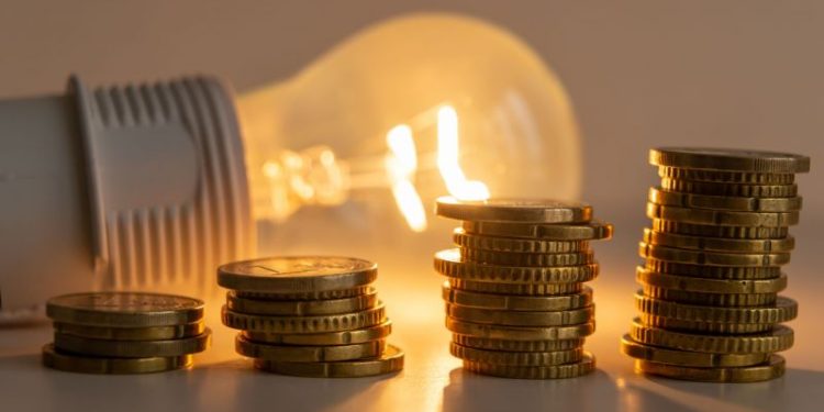 Un municipio “perdió $180 millones” al no poder cobrar el alumbrado en la boleta de luz