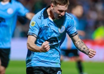 Video: el golazo de taco del pibe Lucco