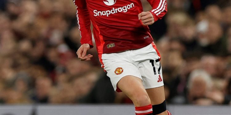 Video: el gran enojo de Casemiro con Garnacho