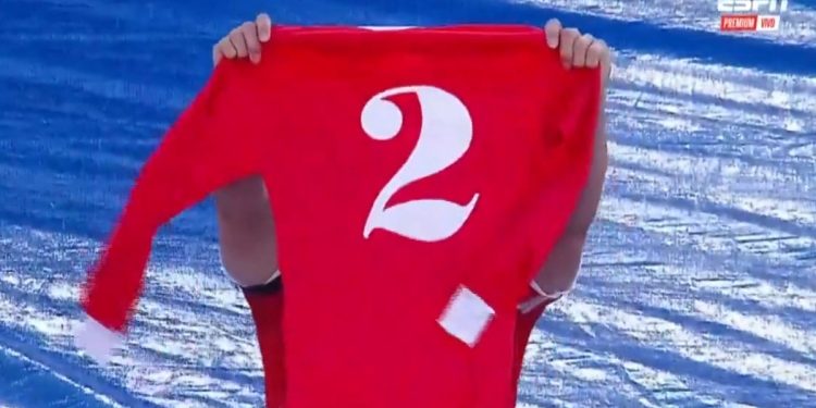 Video: el homenaje a Hugo Villaverde en Independiente – Gimnasia