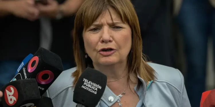 Javier Milei premia a Bulrrich e impulsa la creación del Ministerio de Seguridad Nacional