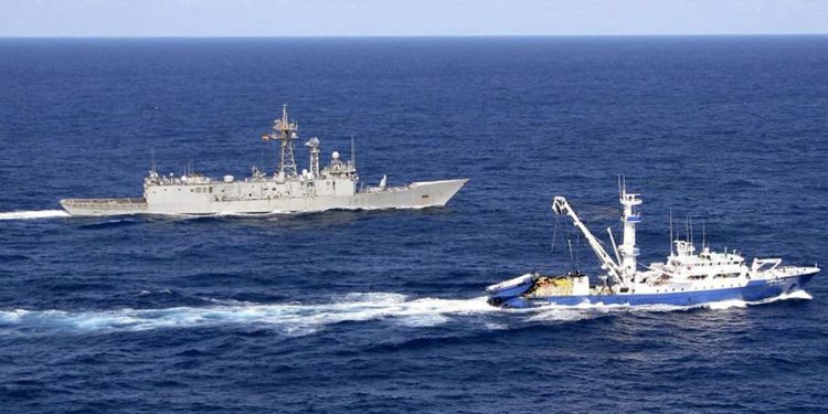 «¿Operación Atalanta? Un mercante ha sido secuestrado por piratas»