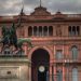 Milei a funcionarios que ganarían 3 millones promedio: Austeridad en gastos vacacionales. ¿Podrían hacer otra cosa? ¿o ganan más?
