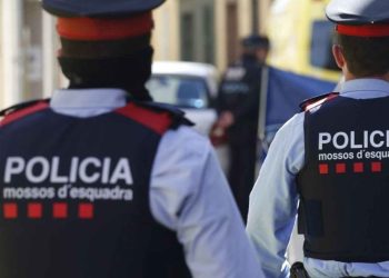 Los Mossos detienen a una mujer de 69 años por matar a su pareja en El Vendrell (Tarragona)