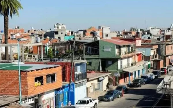 Crece la narcoviolencia: Fuerte tiroteo entre bandas narco en Villa Zavaleta dejó un adolescente muerto y tres heridos