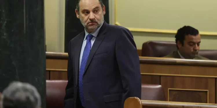 El Supremo cita a declarar a Ábalos por el caso de las mascarillas