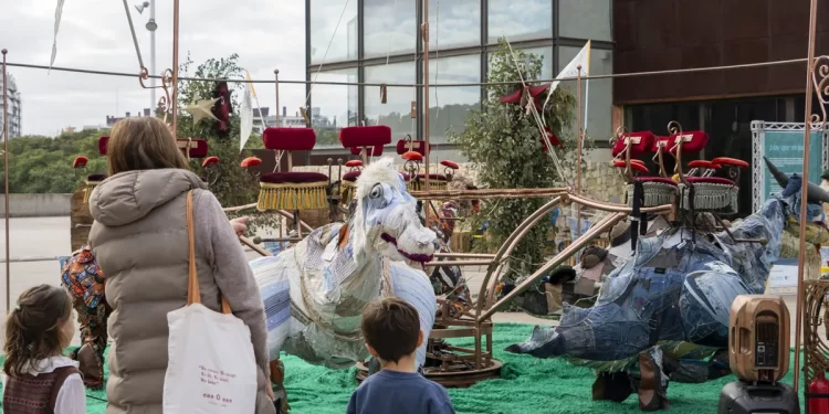 La plaza de Bioparc Valencia acoge actividades gratuitas esta Navidad por la Capitalidad Verde Europea