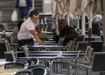 Buenas noticias para estos trabajadores: subida salarial del 2,5% para el próximo año