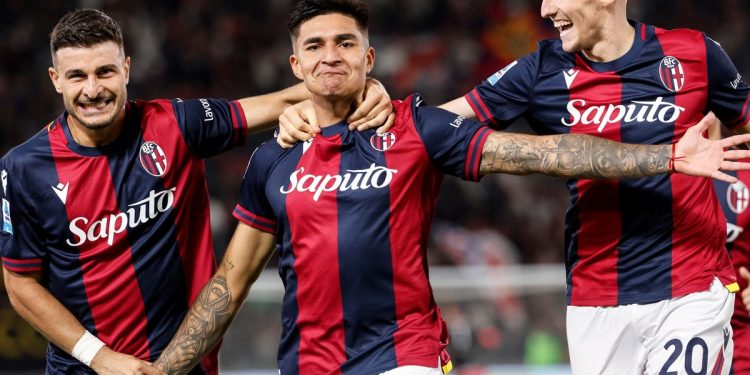 Con 20 años, Santi Castro ya se hace cargo de los penales en Bologna