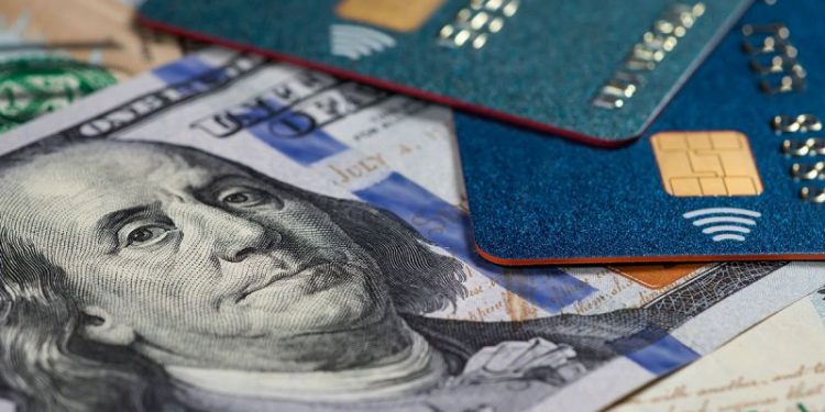 Dólar tarjeta: cómo hacerlo más barato por tipo de contribuyente