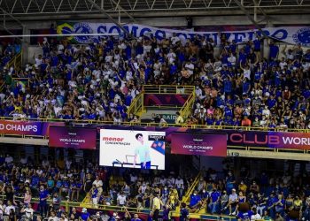 El efusivo festejo de Cruzeiro en pleno partido de vóley tras la derrota de Mineiro en la Libertadores
