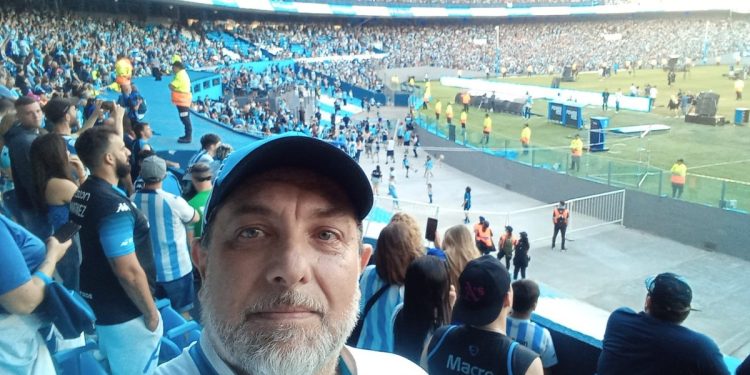 El hincha de Racing que quedó inconsciente en la final de la Copa: “No entendía qué se jugaba”