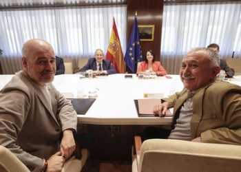 El TC admite un recurso de CSIF para recuperar las pagas íntegras de los funcionarios desde 2010