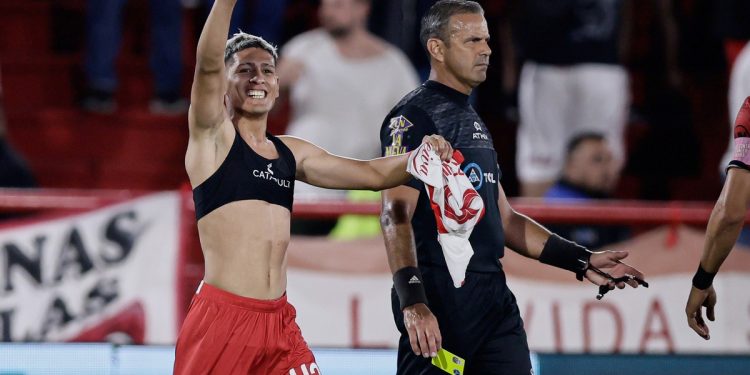 Eric Ramírez, tras la victoria ante Platense: “Vamos a ganarle a Vélez y esperar un resultado”.