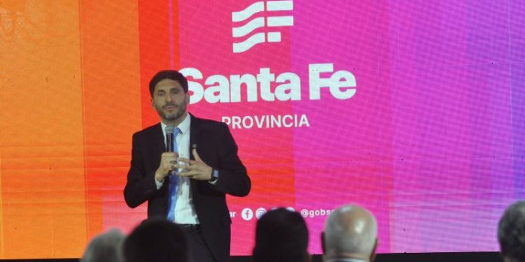 Ficha limpia, reelección y Justicia: los ejes de la reforma constitucional en pugna