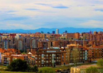 ‘Free tour’ en un piso de nueva construcción: inversores y compradores en 75 metros cuadrados