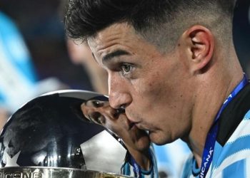 García Basso, con Olé: del “no era feliz y pensé en largar” a “la gente se identificó con el hambre de este Racing”